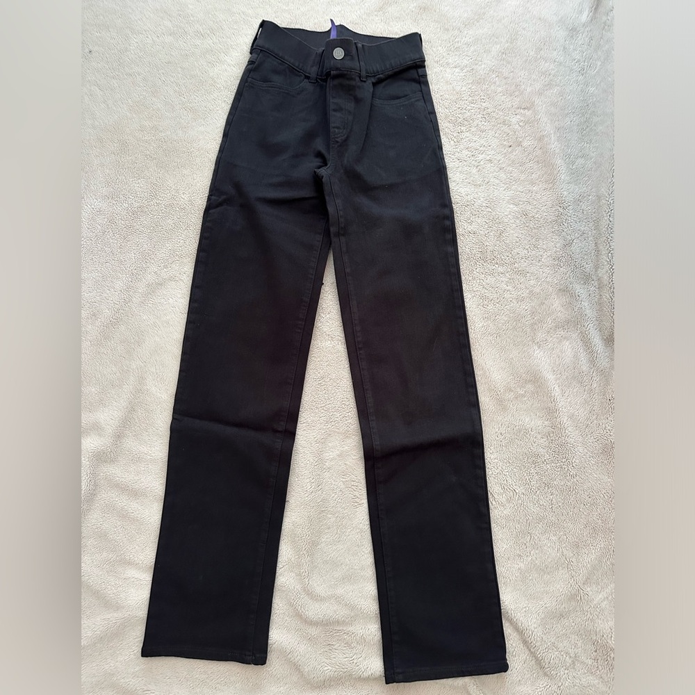 New In Package Betabrand Signature Mid Rise Straight Leg Jeans LONG LENG…